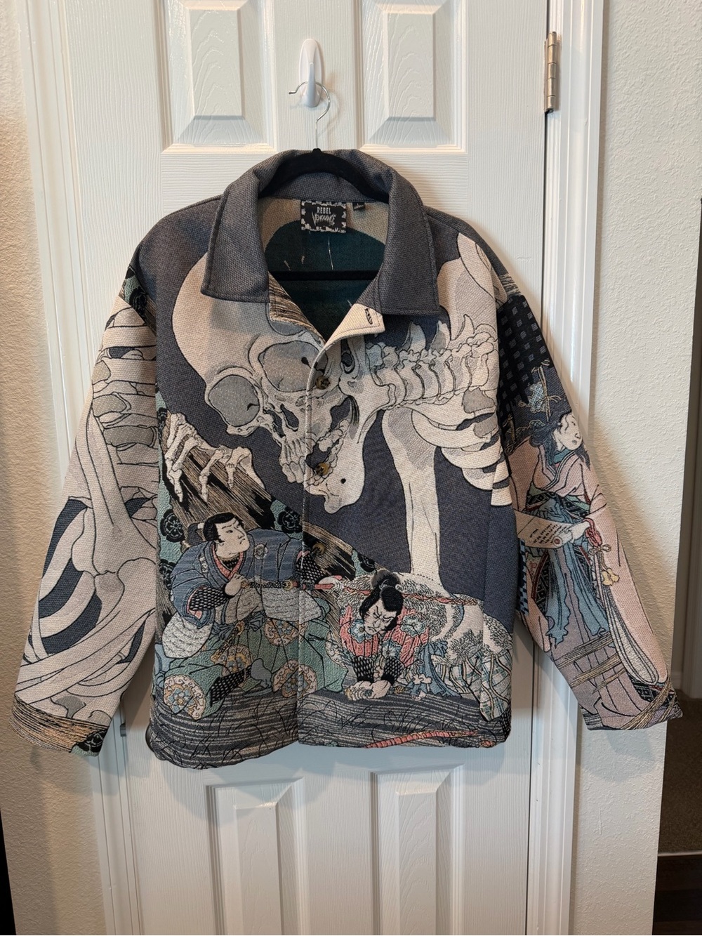 rebels Gray & Cream Ukiyo-e Skeleton Print Shirt Jacket with Teal Accents